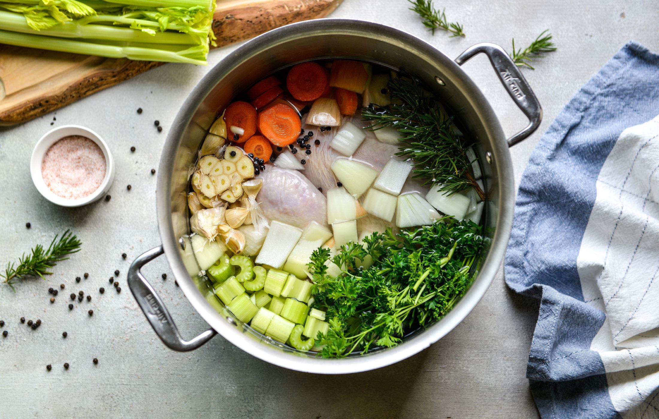 GLUTEN-FREE CHICKEN NOODLE SOUP BROTH-1